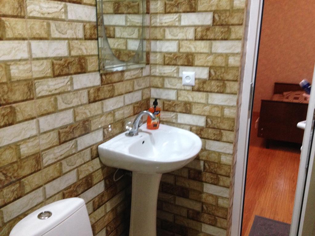 Guest House Besarioni ボルジョミ エクステリア 写真